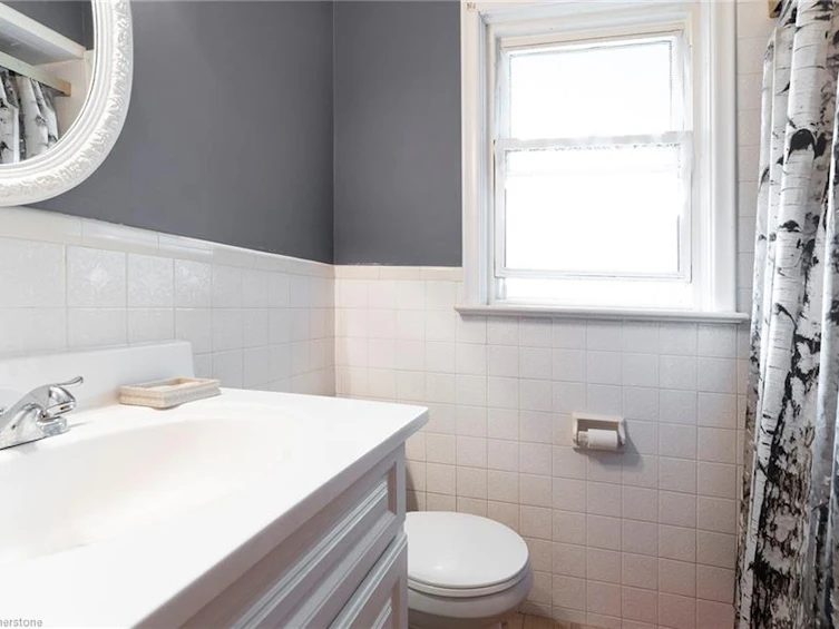 125 West 28th Street, Hamilton, ON, L9C 5B1 - 6