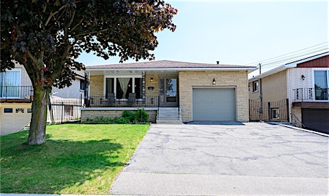 11 Algonquin Court, Hamilton, ON, L8T 4T2