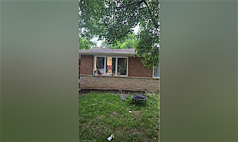 60 Gainsborough Road, Hamilton, ON, L8E 1E1