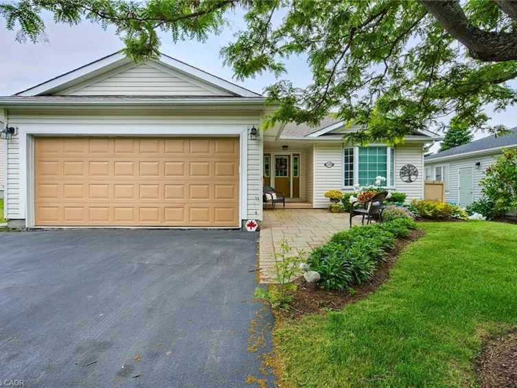 120 Glenariff Drive, Hamilton, ON, L8B 1A5