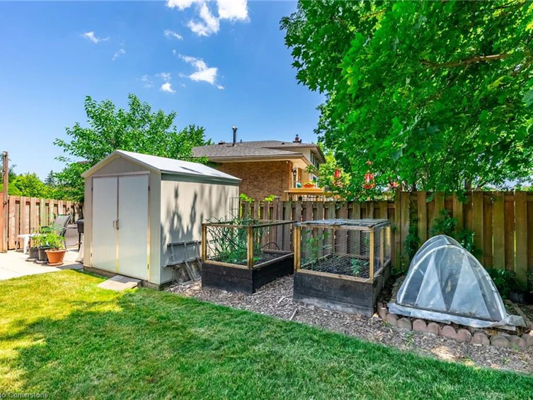 1375 Christina Court, Burlington, ON, L7P 2V8 - 35