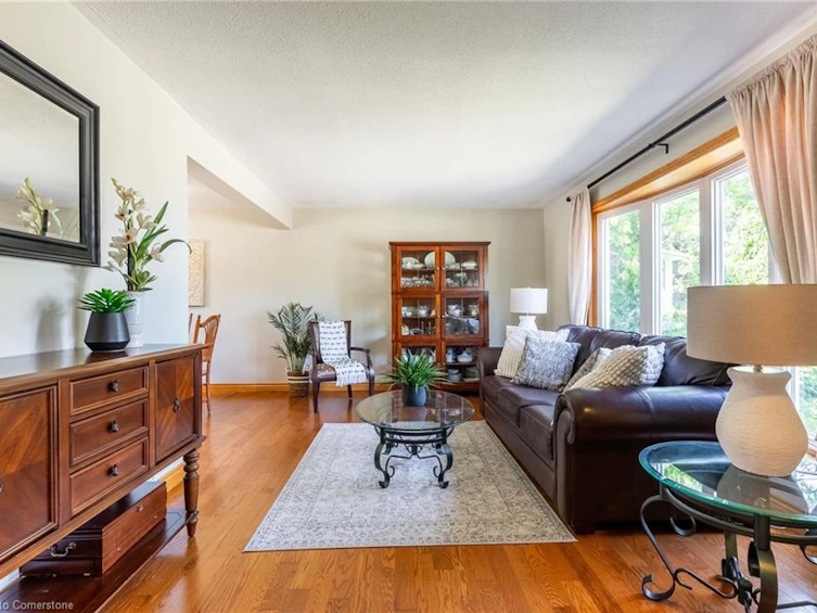 1375 Christina Court, Burlington, ON, L7P 2V8 - 4