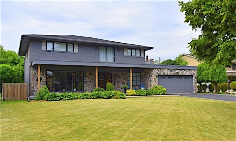 21 Woodside Drive, Hamilton, ON, L8T 1C4