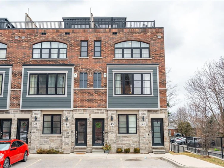 45-219 Dundas Street E, Hamilton, ON, L8B 1V9