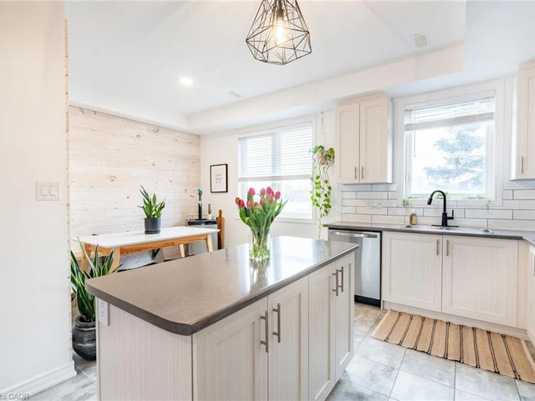 45-219 Dundas Street E, Hamilton, ON, L8B 1V9 - 15