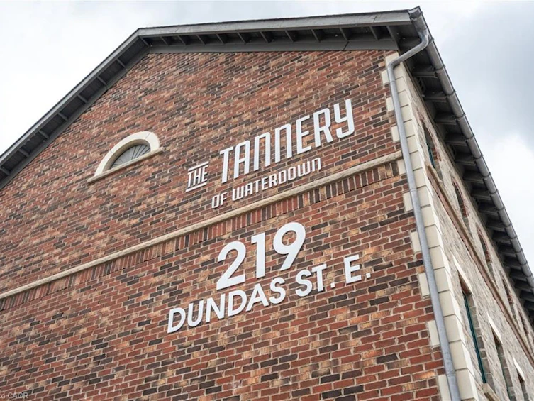 45-219 Dundas Street E, Hamilton, ON, L8B 1V9 - 4