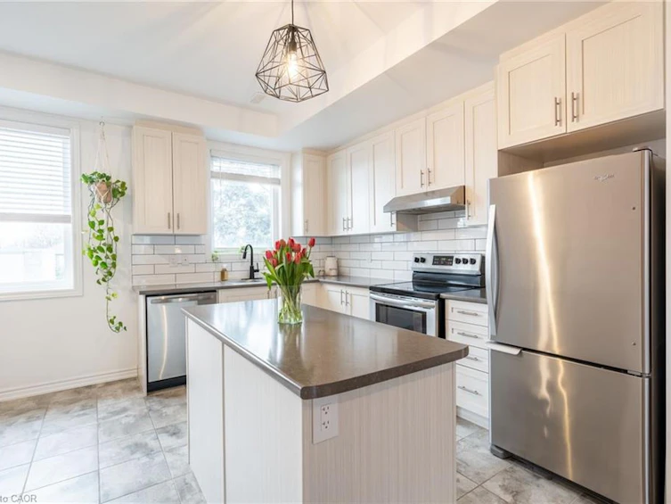 45-219 Dundas Street E, Hamilton, ON, L8B 1V9 - 12
