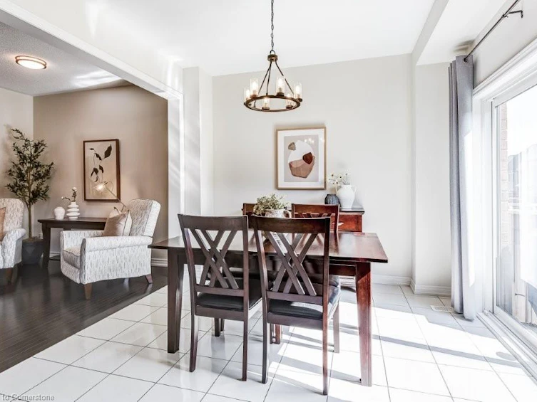 702 Yarfield Crescent, Newmarket, ON, L3X 0H4 - 16