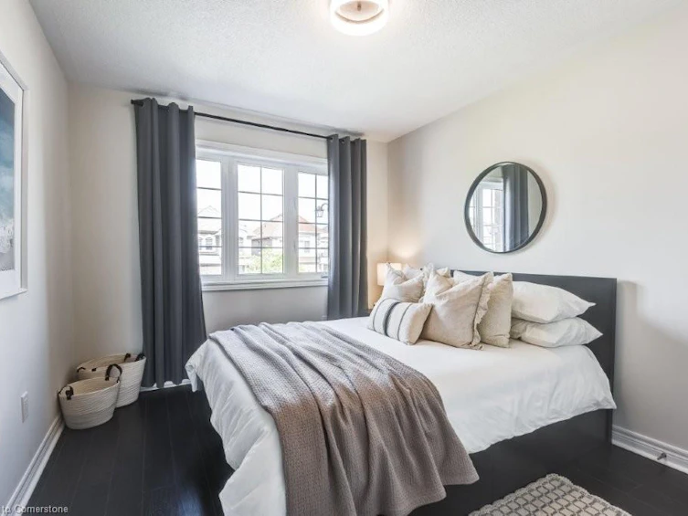 702 Yarfield Crescent, Newmarket, ON, L3X 0H4 - 24