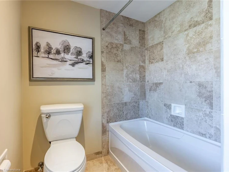 158 Marigold Court, Hamilton, ON, L9G 3M3 - 34