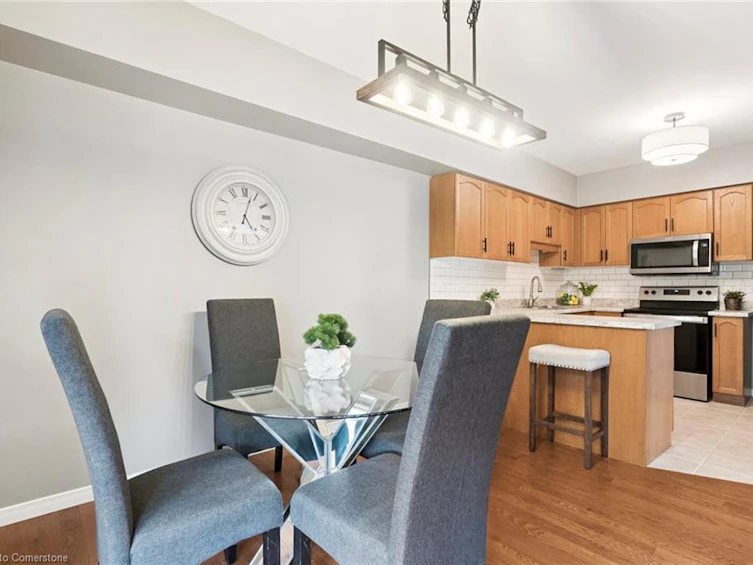 55 Valridge Drive, Hamilton, ON, L9G 4Y7 - 8