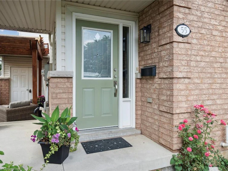 55 Valridge Drive, Hamilton, ON, L9G 4Y7 - 2