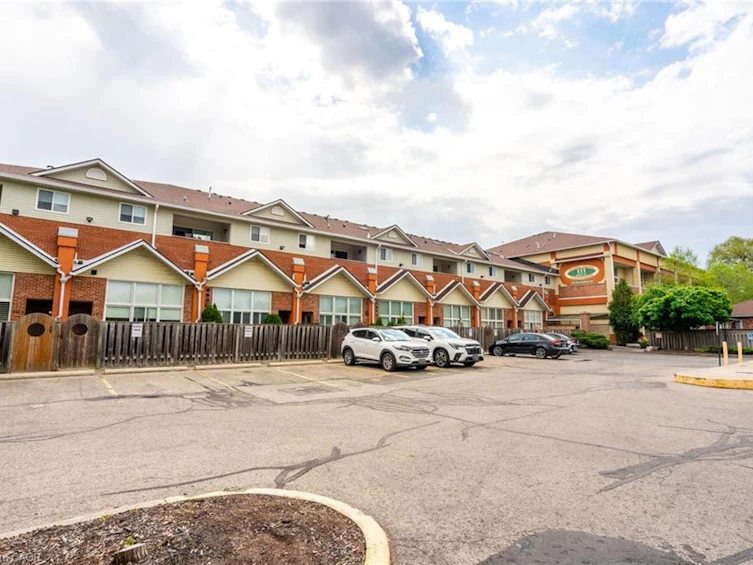 102-111 Grey Street, Brantford, ON, N3S 4V8 - 15
