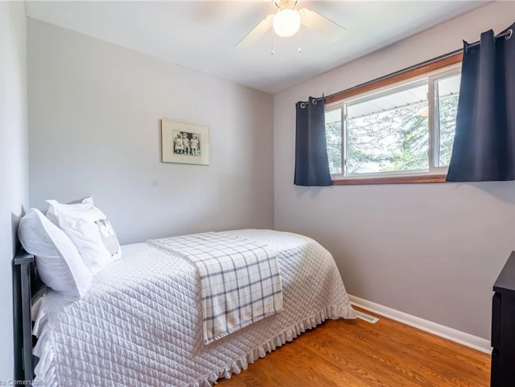 2718 No 8 Side Road, Burlington, ON, L7P 0E6 - 25