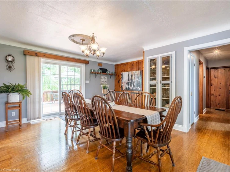 2718 No 8 Side Road, Burlington, ON, L7P 0E6 - 12