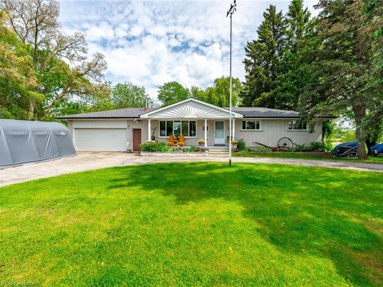 2718 No 8 Side Road, Burlington, ON, L7P 0E6