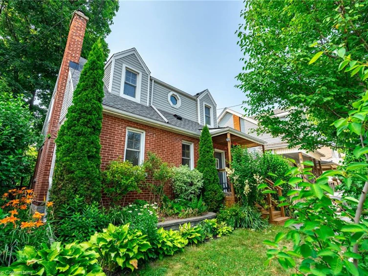 40 East 22nd Street, Hamilton, ON, L8V 2V3 - 2