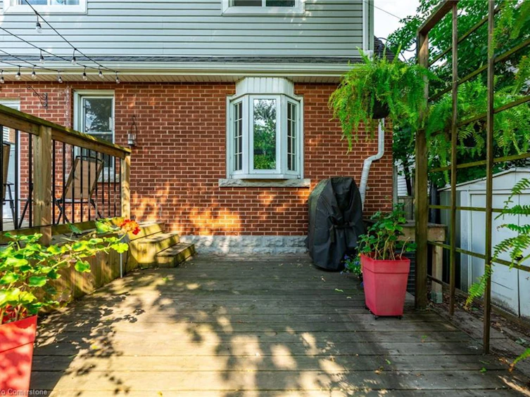 40 East 22nd Street, Hamilton, ON, L8V 2V3 - 33