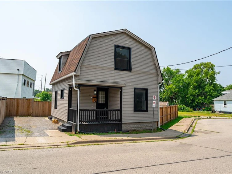 1 Prince Street, St. Catharines, ON, L2R 3X6