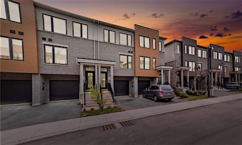 29 Radison Lane, Hamilton, ON, L8H 0B5
