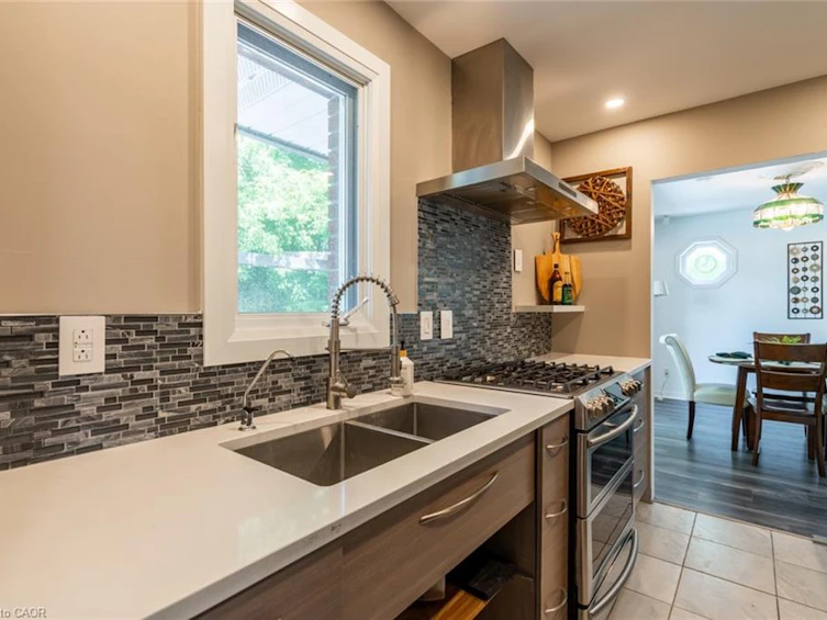 2172 Centre Road, Hamilton, ON, L0P 1B0 - 33