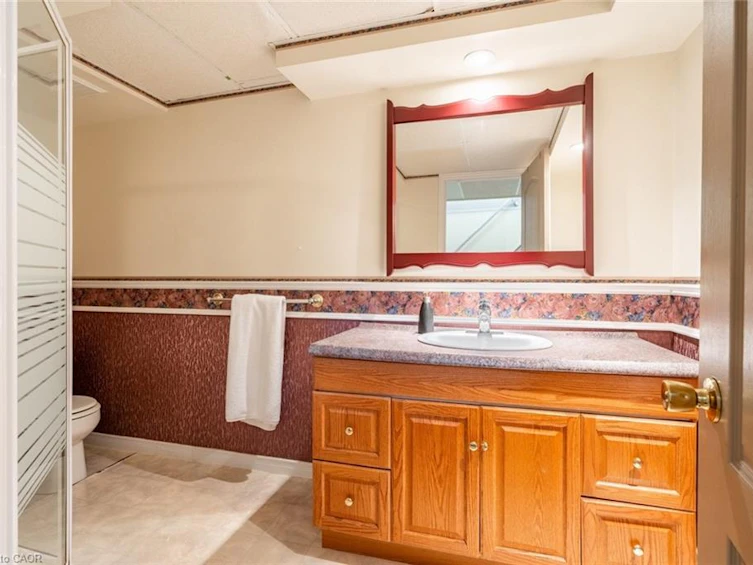 2172 Centre Road, Hamilton, ON, L0P 1B0 - 39