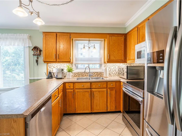 7-2155 Duncaster Drive, Burlington, ON, L7P 4R3 - 11