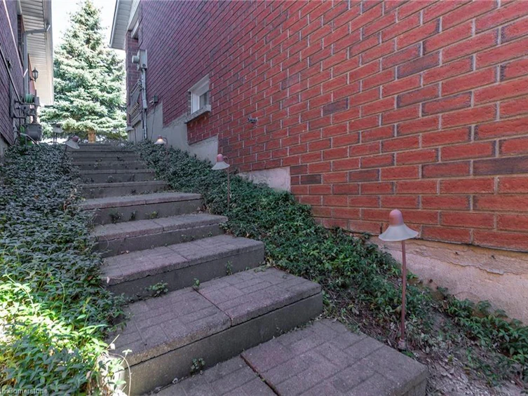 50 Ossington Drive, Hamilton, ON, L8W 3S4 - 28