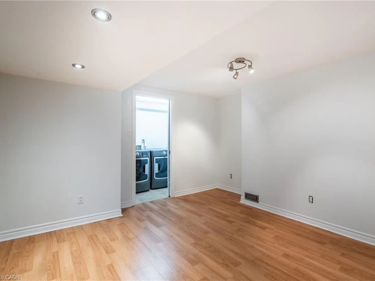 70 Flamboro Street, Hamilton, ON, L0R 2H0 - 26