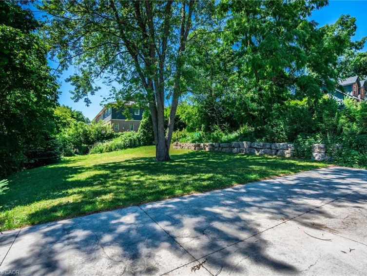 70 Flamboro Street, Hamilton, ON, L0R 2H0 - 32
