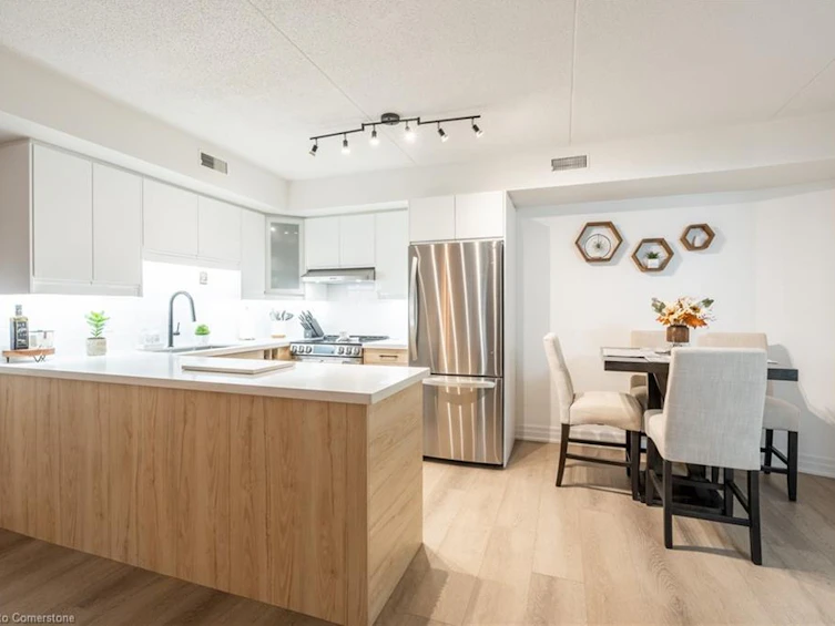 109-2010 Cleaver Avenue, Burlington, ON, L7M 4C1 - 7