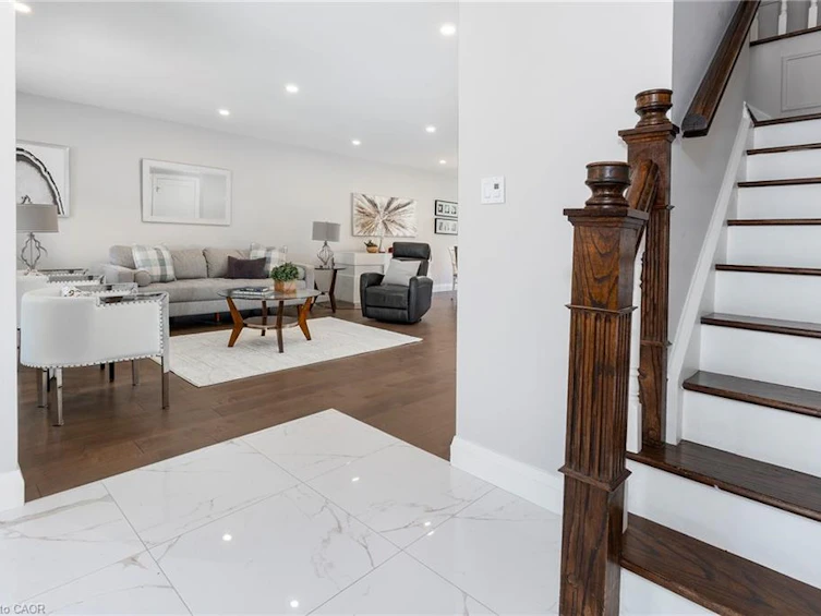 436 Goodram Drive, Burlington, ON, L7L 2K1 - 5