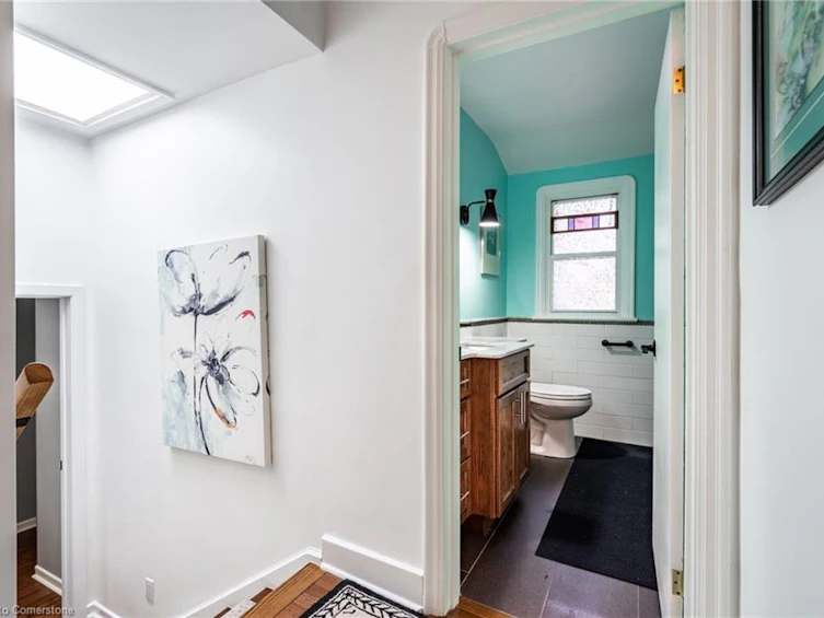60 Inverness Avenue W, Hamilton, ON, L9C 1A4 - 40