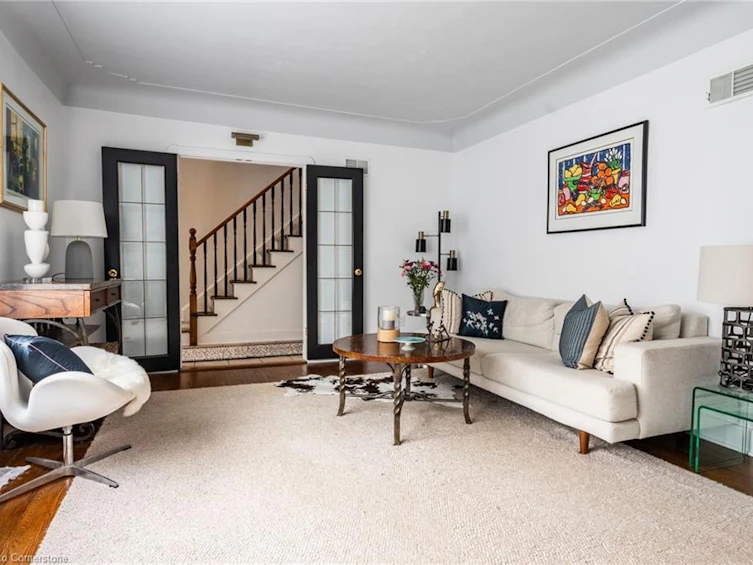 60 Inverness Avenue W, Hamilton, ON, L9C 1A4 - 9