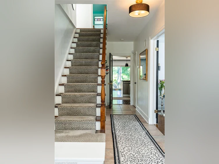 60 Inverness Avenue W, Hamilton, ON, L9C 1A4 - 27