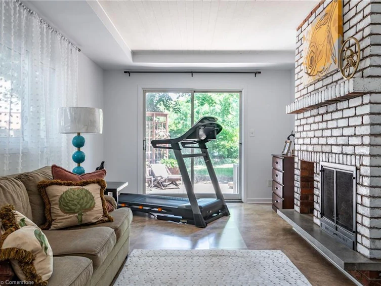 60 Inverness Avenue W, Hamilton, ON, L9C 1A4 - 23