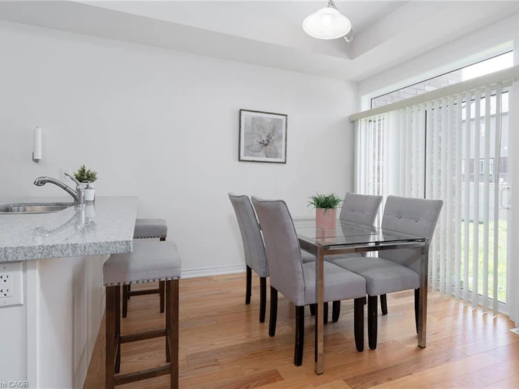 333 Raymond Road, Hamilton, ON, L9K 0G8 - 5
