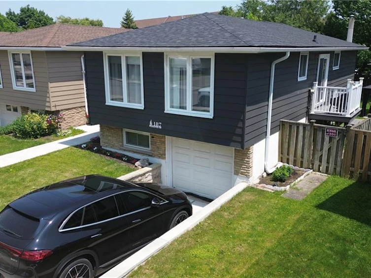 187 Wendover Drive, Hamilton, ON, L9C 5X6 - 2