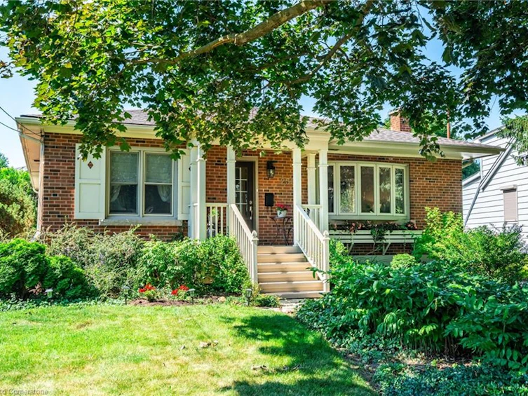 2329 Sharron Street, Burlington, ON, L7R 1W8 - 2