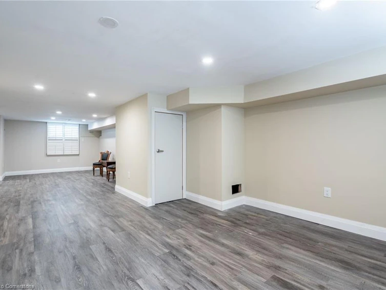 2329 Sharron Street, Burlington, ON, L7R 1W8 - 37