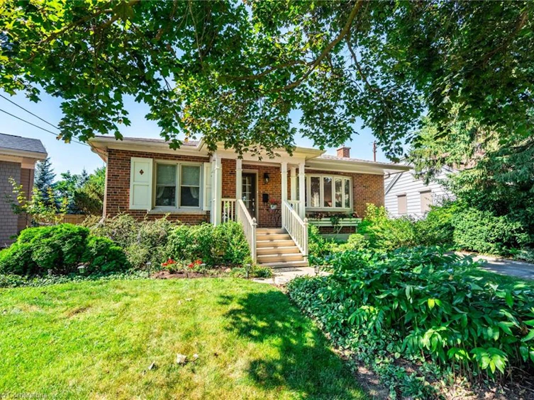 2329 Sharron Street, Burlington, ON, L7R 1W8