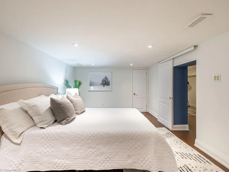 2375 Gareth Road, Mississauga, ON, L5B 1Z4 - 45