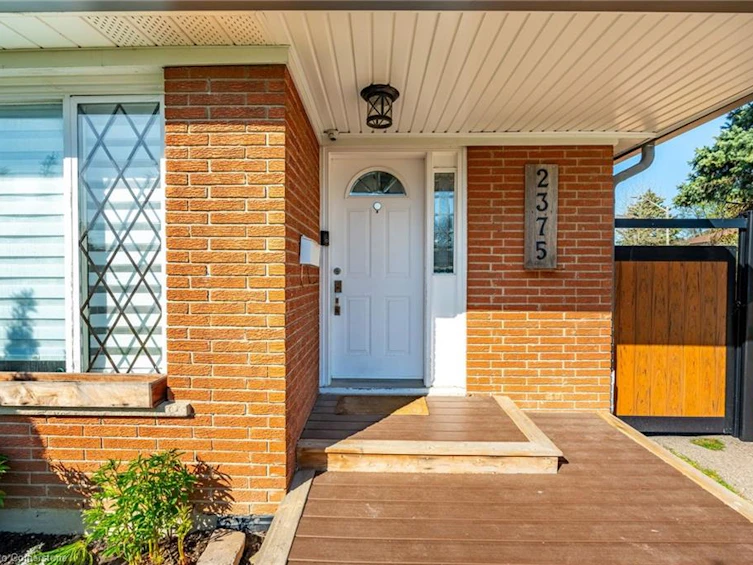 2375 Gareth Road, Mississauga, ON, L5B 1Z4 - 3