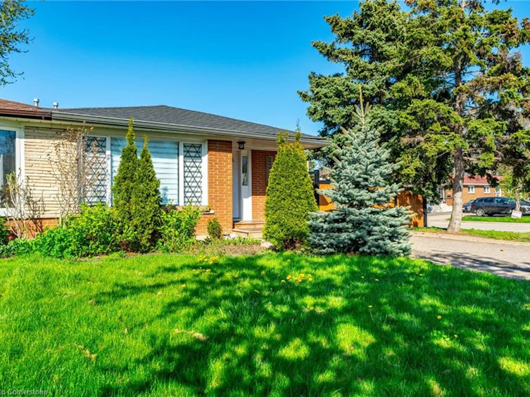 2375 Gareth Road, Mississauga, ON, L5B 1Z4 - 2