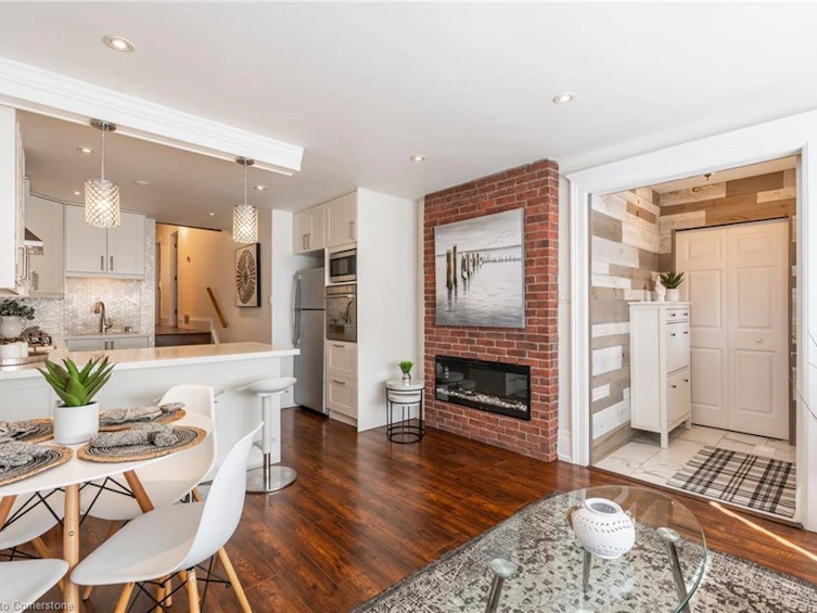 2375 Gareth Road, Mississauga, ON, L5B 1Z4 - 9