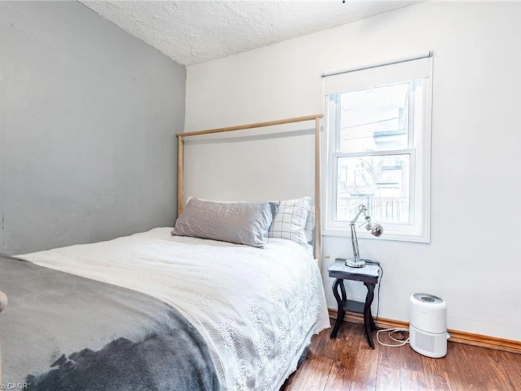 144 Dufferin Street E, St. Catharines, ON, L2R 2A4 - 15