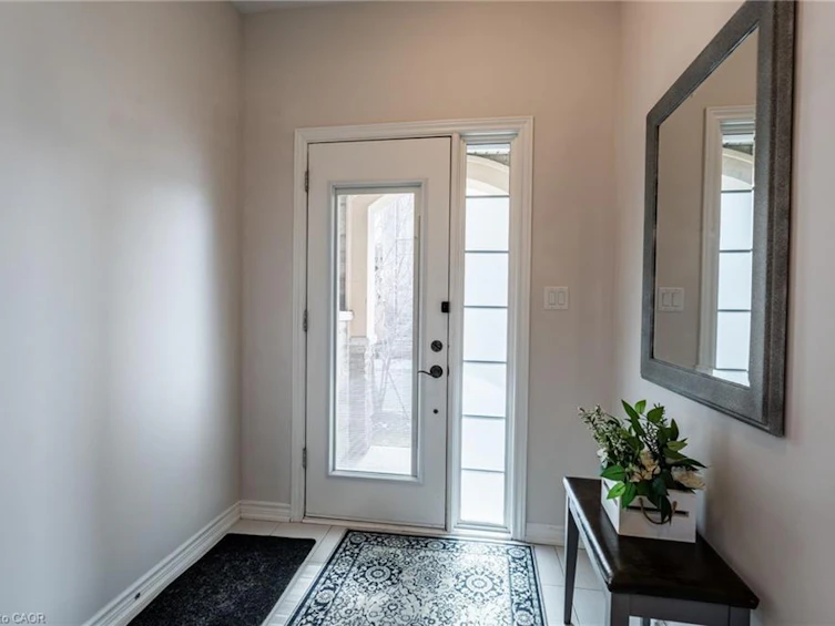 70 Borers Creek Circle, Hamilton, ON, L8B 1W3 - 3