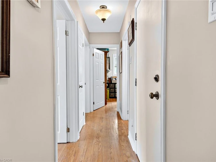 593 Braemore Road, Burlington, ON, L7N 3E4 - 19