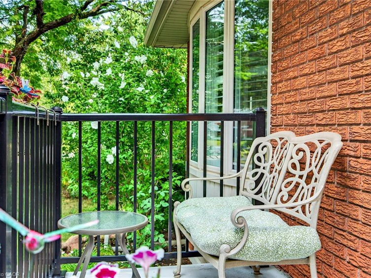 593 Braemore Road, Burlington, ON, L7N 3E4 - 5