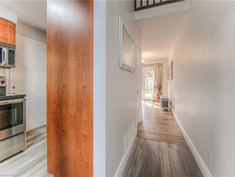582 Drummerhill Crescent, Waterloo, ON, N2T 1G4 - 7